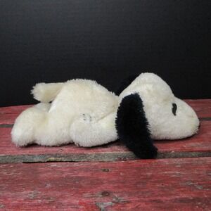 Vintage Peanuts Snoopy Plush Stuffed Animal Dog United Feature Syndicate Korea